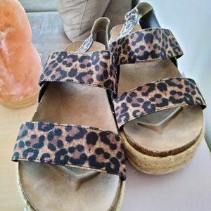 Madden girl platform sandals leopard print - cybell - sz 9
